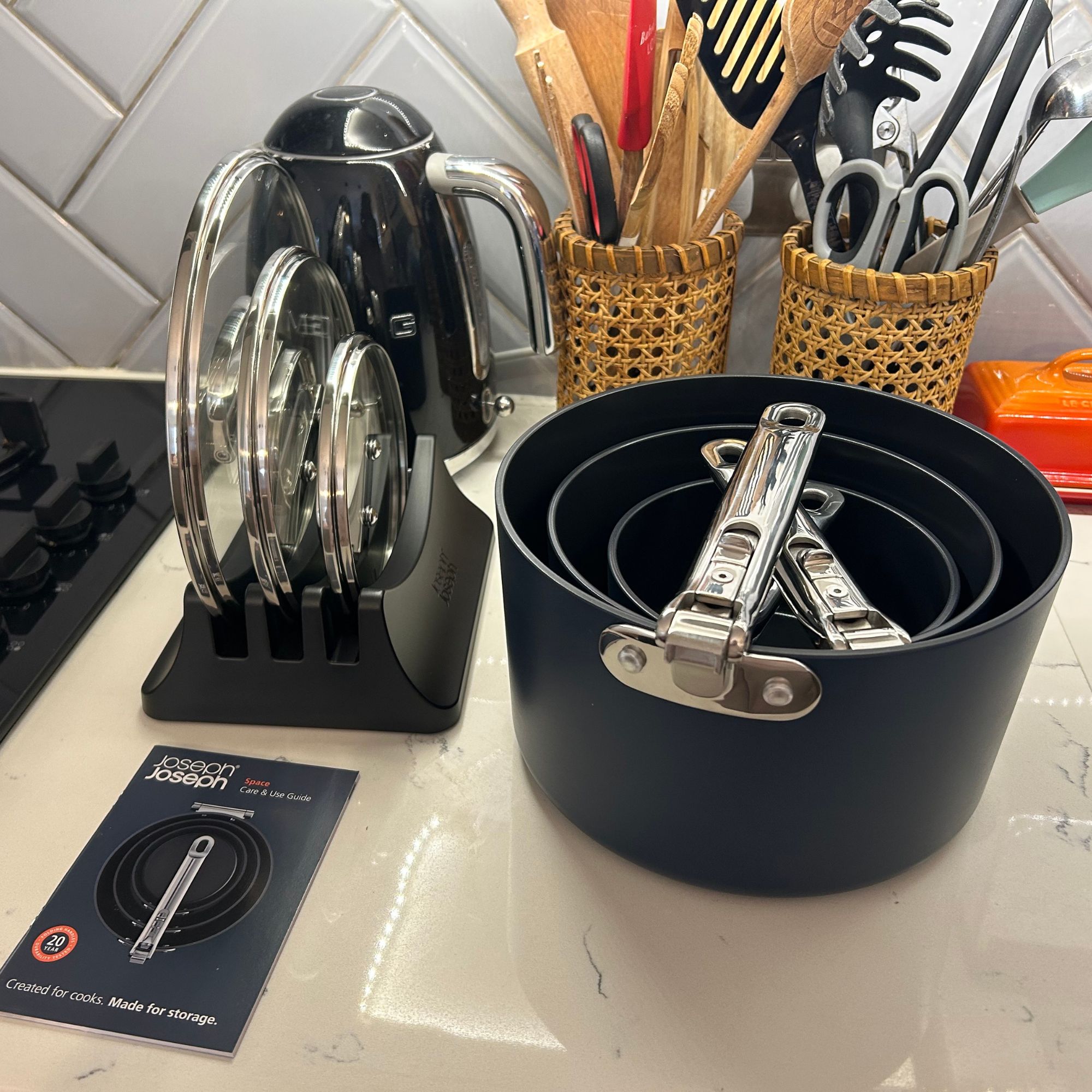 JosephJoseph Space Folding Handle Ceramic Non-stick 3-piece Saucepan Set box contents