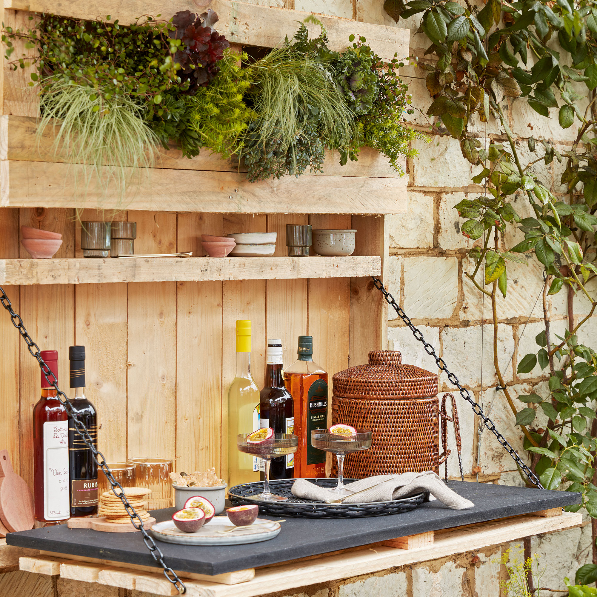 Garden with bar and bottles
